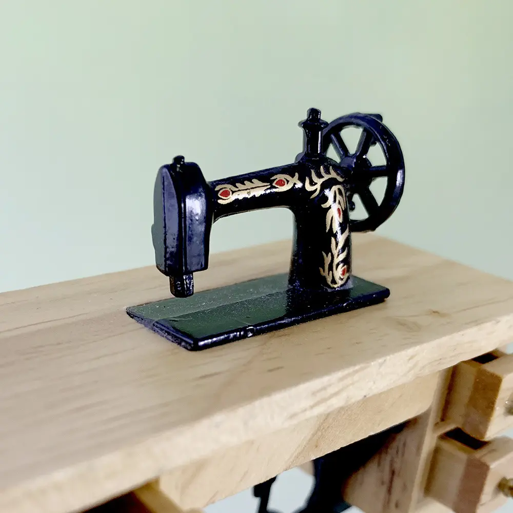 Gold Black Treadle Sewing Machine 2 Gold Black Treadle Sewing Machine 04